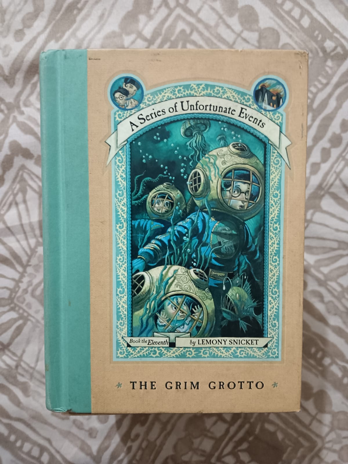 A Series of Unfortunate Events - The Grim Grotto