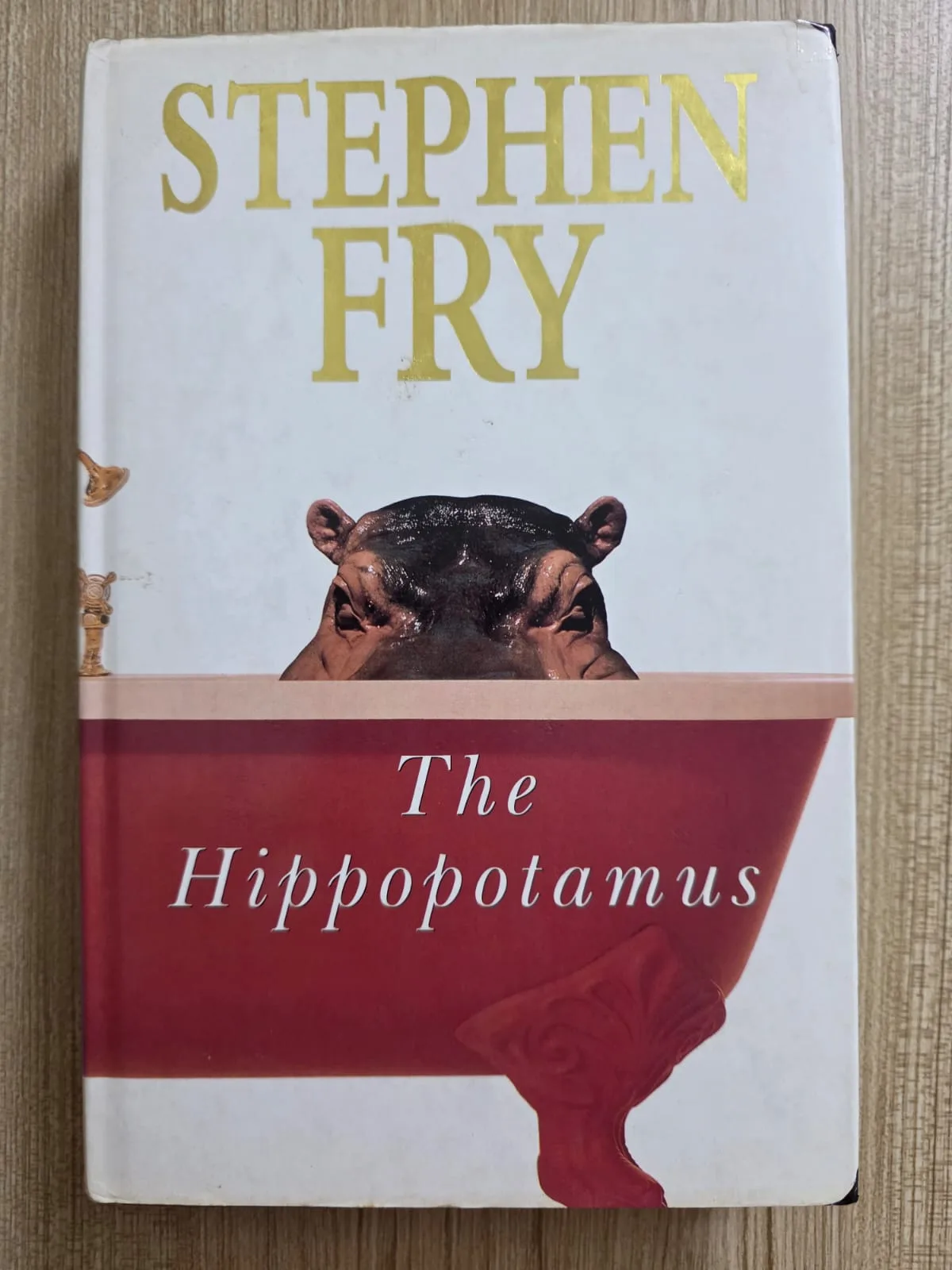 Stephen Fry - The Hippopotamus - Hutchinson